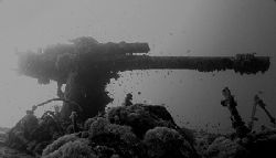4.7 inch anti air-craft gun on the Thistlegorm taken with... by Nikki Van Veelen 